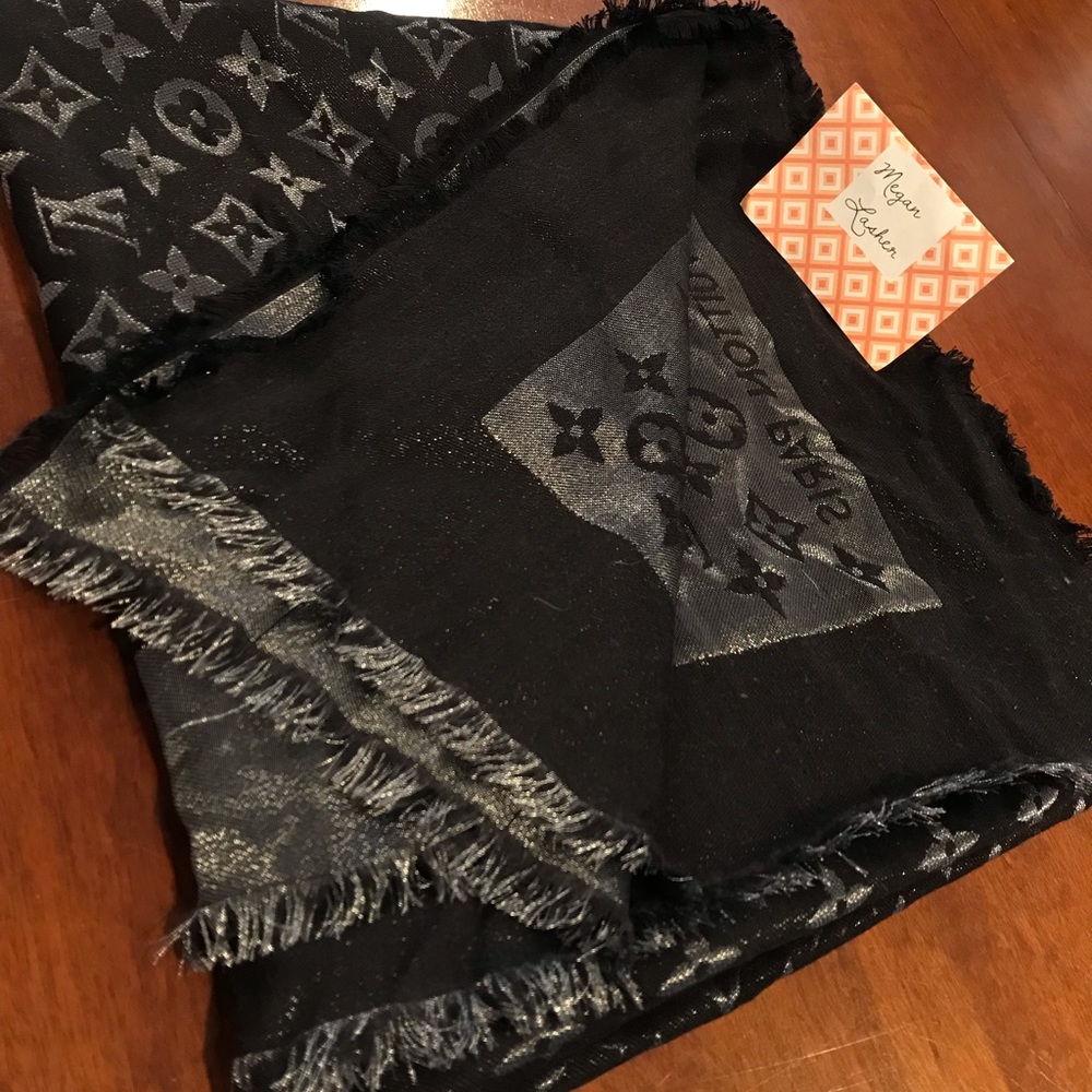 SOLD!!! LV monogram shawl